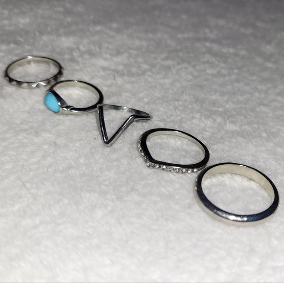 5 piece stackable ring set - Picture 4 of 4